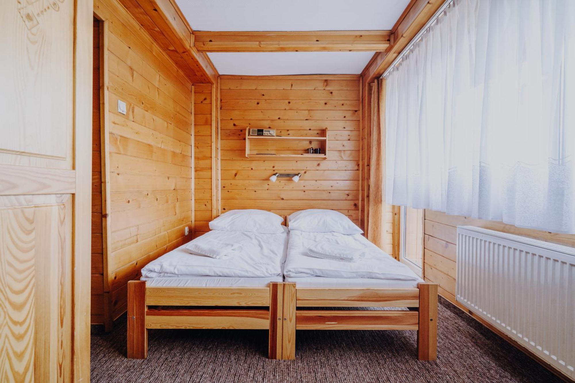 Hotel Osw Moszczeniczanka à Zakopane Extérieur photo