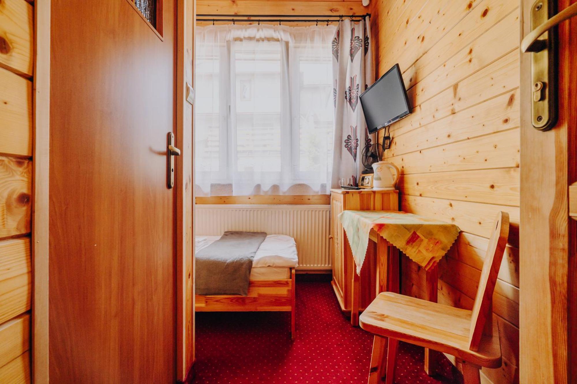 Hotel Osw Moszczeniczanka à Zakopane Extérieur photo