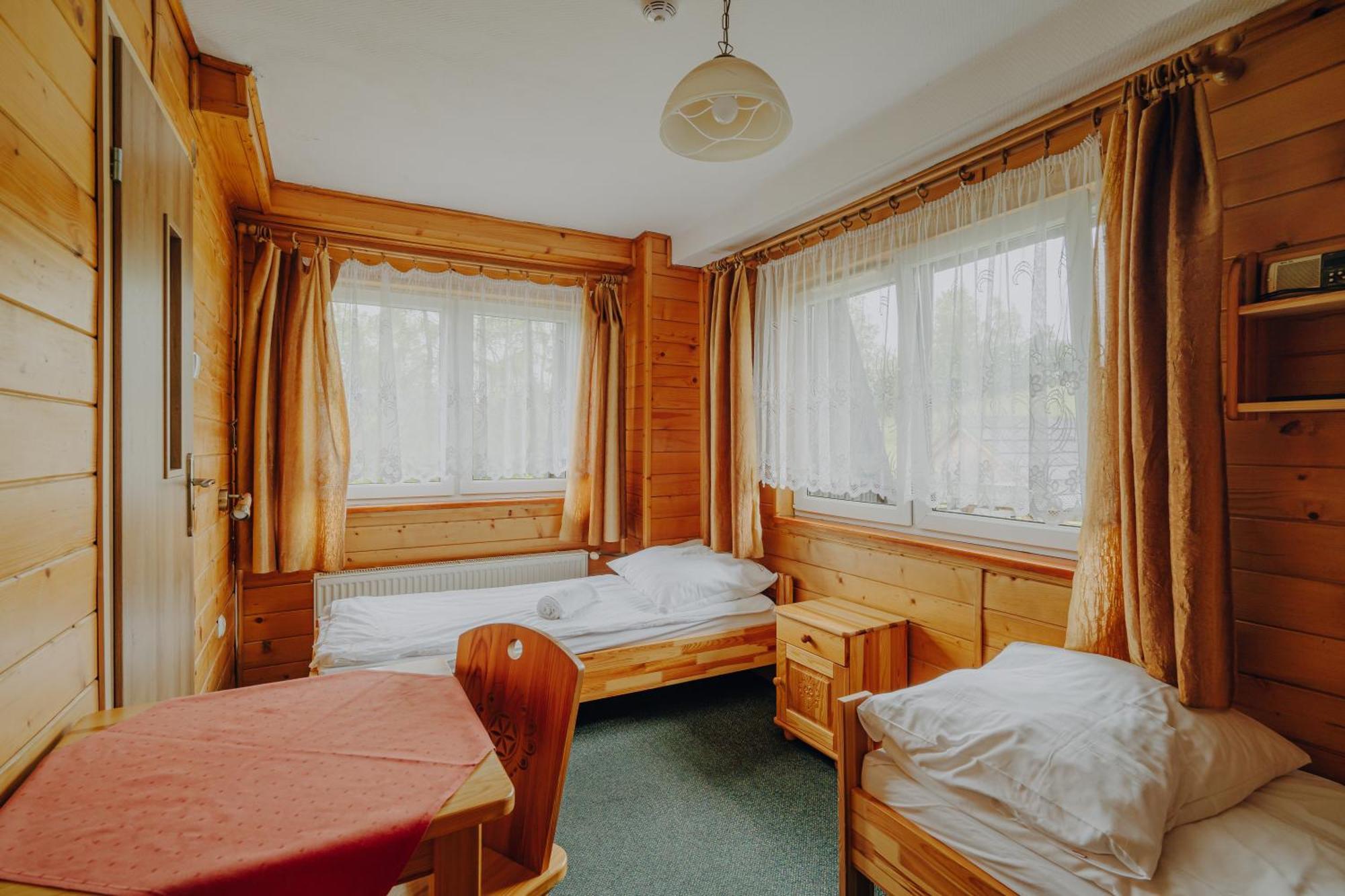 Hotel Osw Moszczeniczanka à Zakopane Extérieur photo