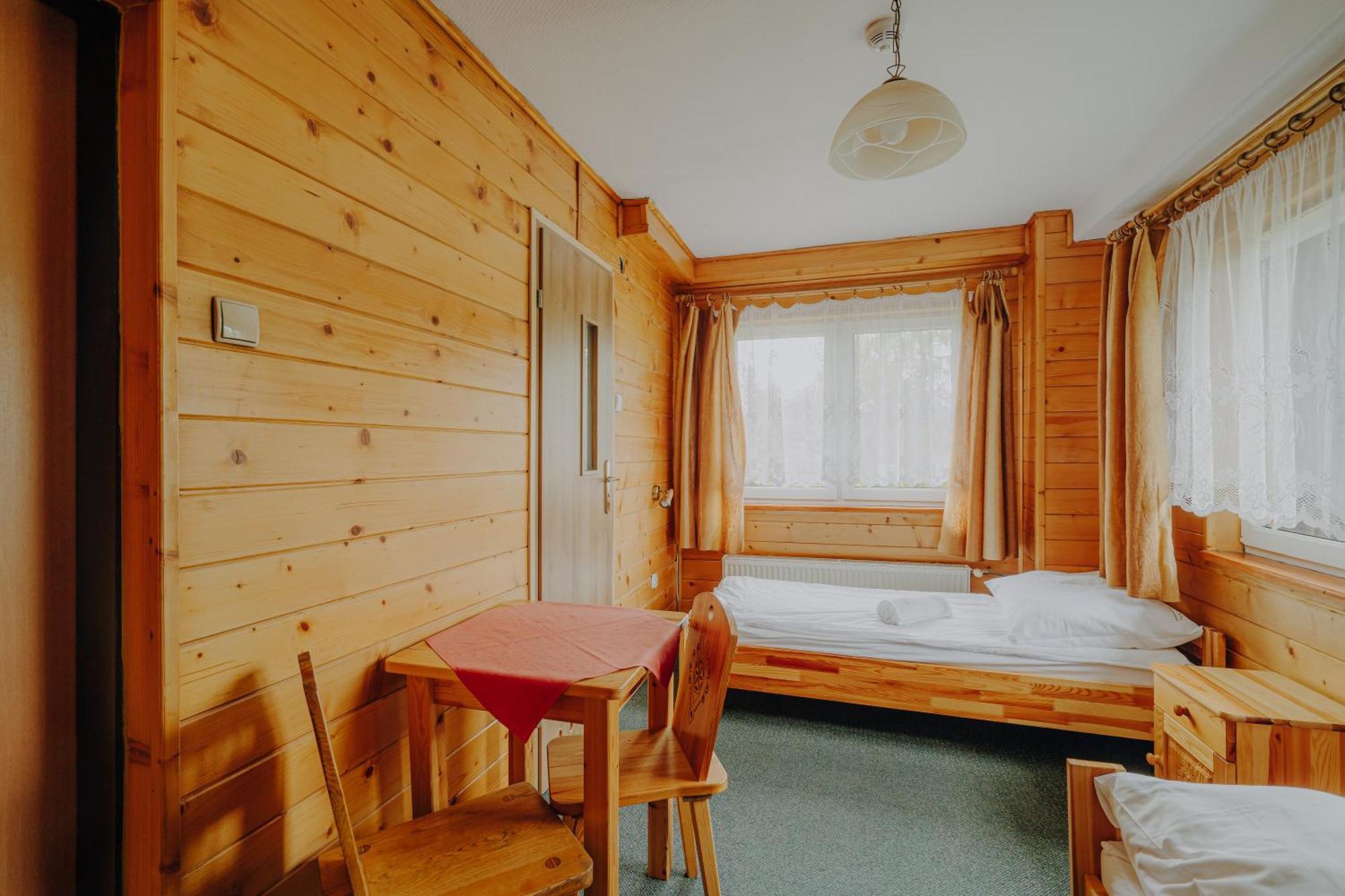 Hotel Osw Moszczeniczanka à Zakopane Extérieur photo