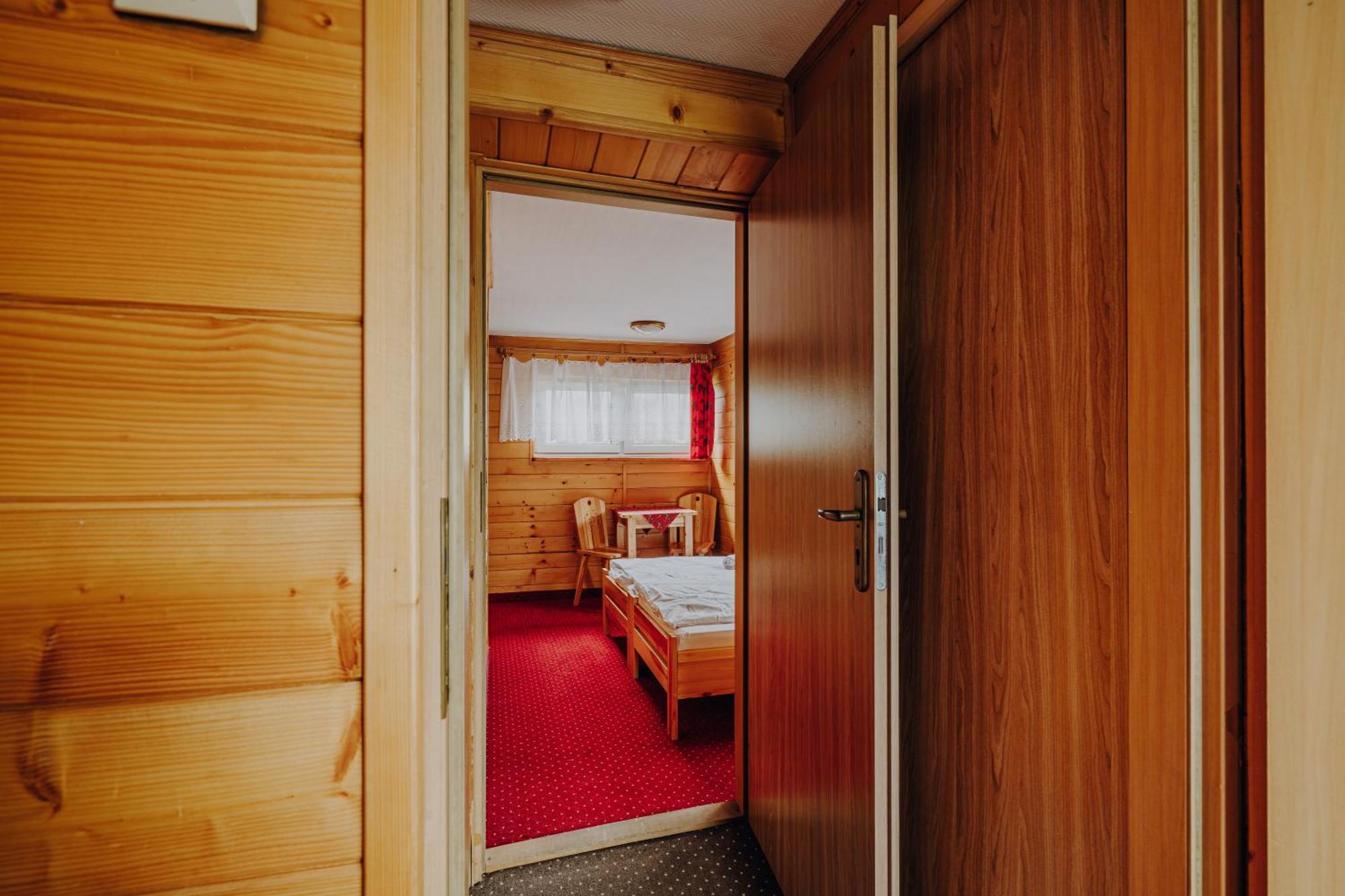 Hotel Osw Moszczeniczanka à Zakopane Extérieur photo